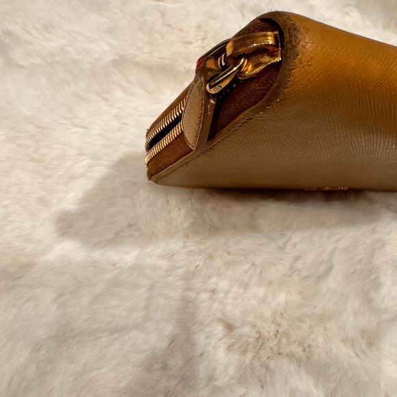 Prada Saffiano leather long wallet metal embossed - Picture 15 of 16